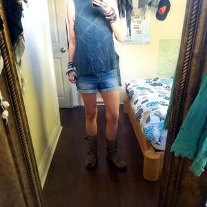 Top, cotton, gray leaning a bit on faded teal